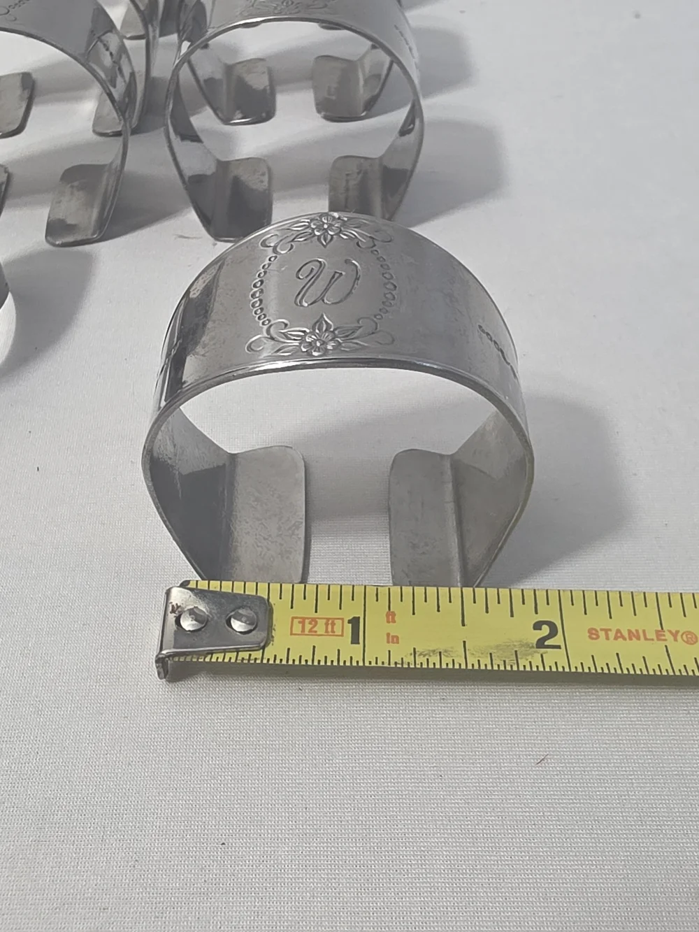 Custom Craft Stainless Steel Silver Napkin Rings with 'W' Monogram - Set of 8